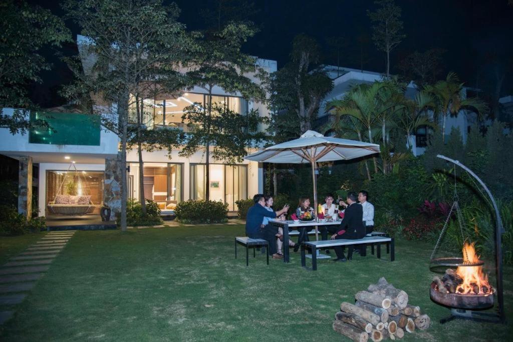 Flamingos Dai Lai Resort - Luxury Ngoc Quang Esterno foto